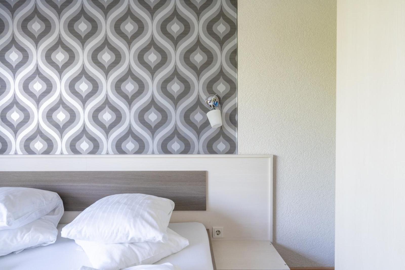 Faraway Aparthotel Near Vienna Airport With Anytime Self Check In Bruck an der Leitha Habitación foto