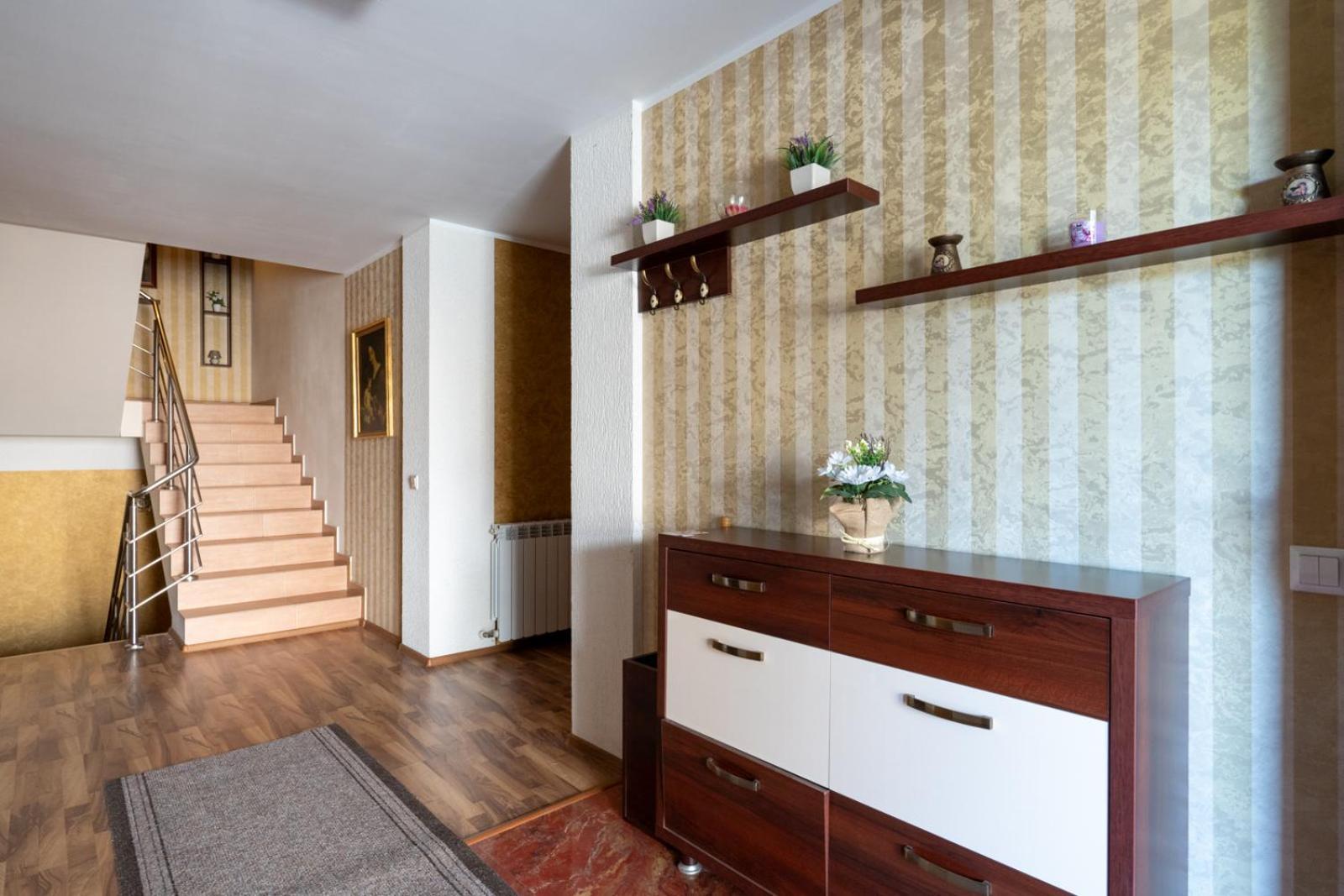 Faraway Aparthotel Near Vienna Airport With Anytime Self Check In Bruck an der Leitha Exterior foto